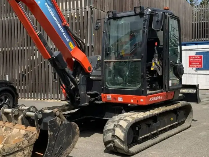 Best Practices for Operating an Excavator During the Hot Summer Season